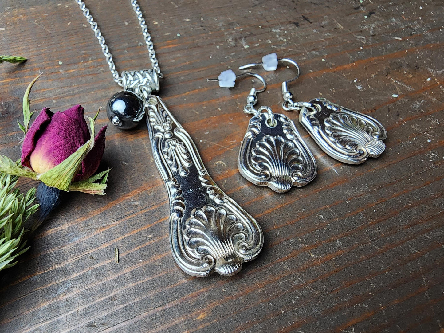 Shell Patterned Necklace & Earrings, Spoon Jewelry, Silverware Jewelry, Pendant, Handmade Jewelry, Spoon Jewelry, Pendant, Wedding Gift