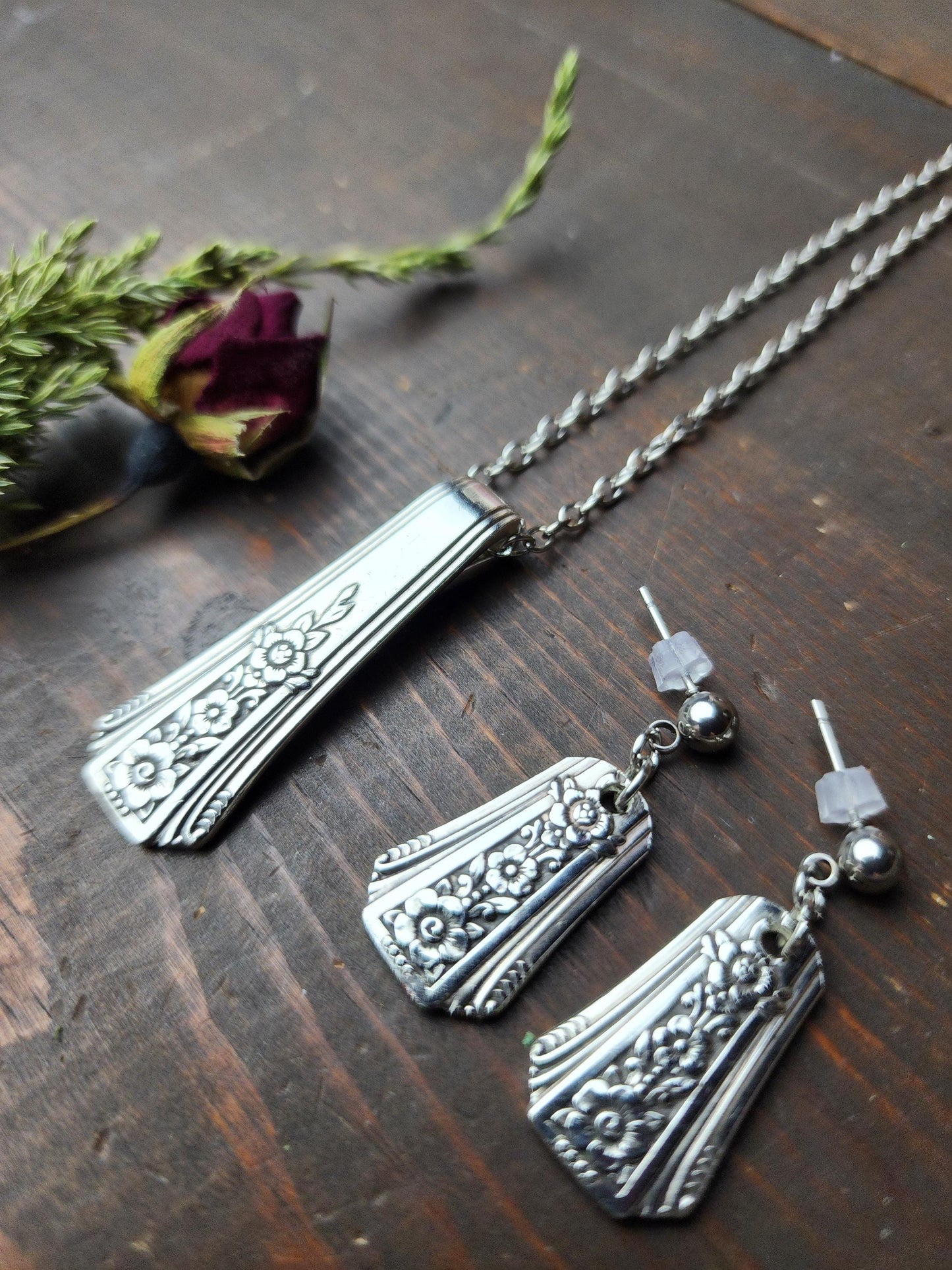 Floral Pattern Necklace & Earrings, Spoon Jewelry, Silverware Jewelry, Pendant, Handmade Jewelry, Spoon Jewelry, Pendant, Wedding Gift