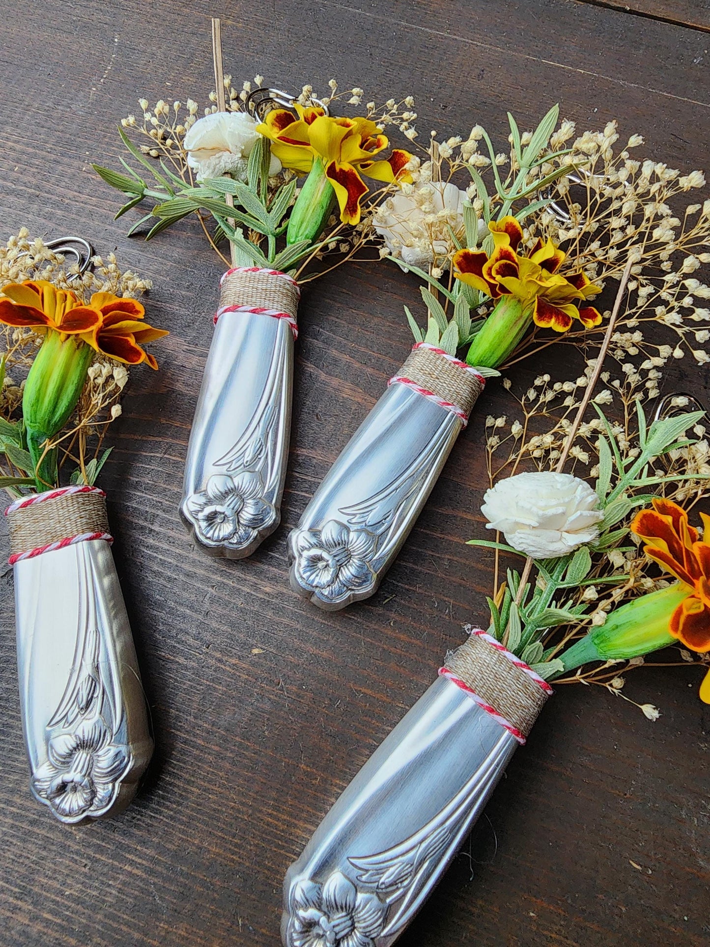 Daffodil 1950 Knife Vase, Refrigerator Magnet, Silverware Bud Vase, Kitchen Decor, Floral Vase,Housewarming, Valentine's Gift, Mother's Day